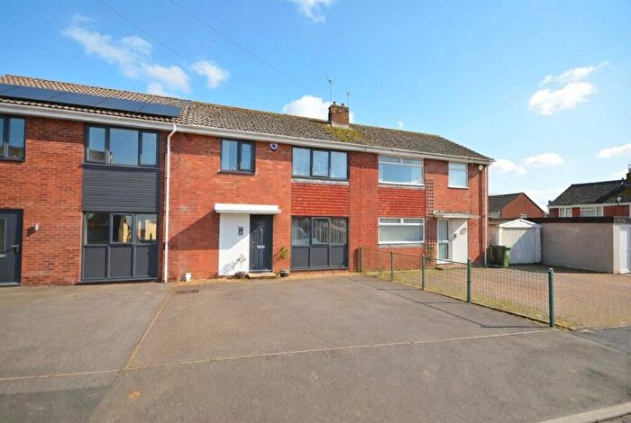 3 Bedroom House For Sale In Cornish Walk, Stockwood, Bristol, BS14