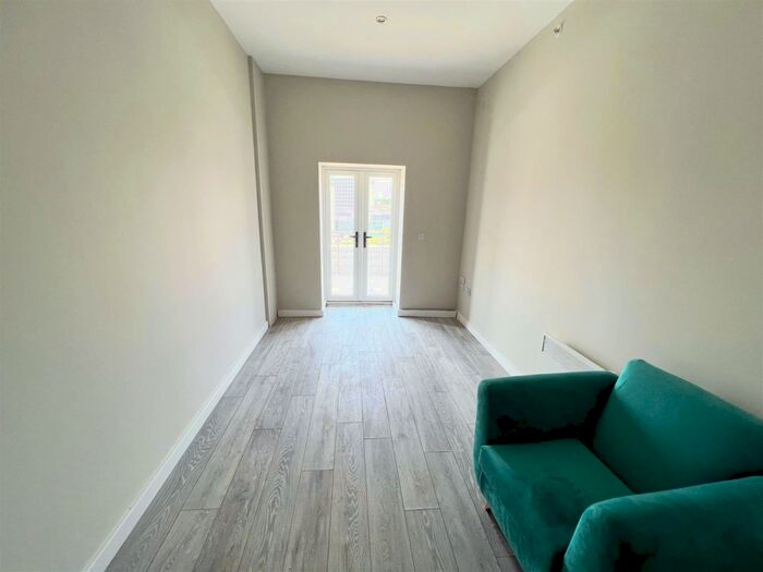 1 Bedroom Apartment To Rent In -Bed Apartment - City Exchange, Bradford, BD1