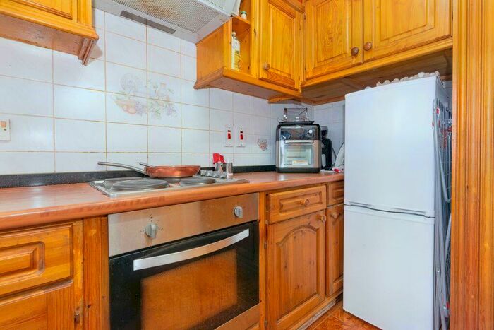 1 Bedroom Flat For Sale In Flat, Brunel House, Harrow Road, London, NW10