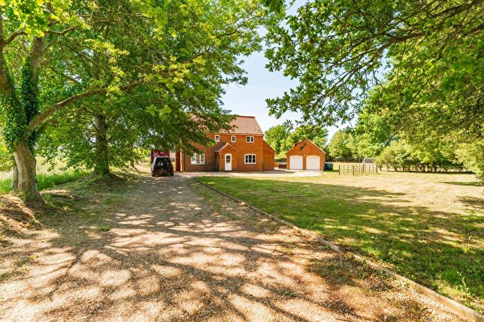 4 Bedroom Detached House For Sale In North Tuddenham, Dereham, NR20