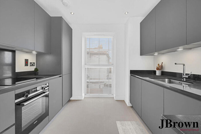 1 Bedroom Apartment For Sale In Eldon Court, Eldon Park Road, London, SE25