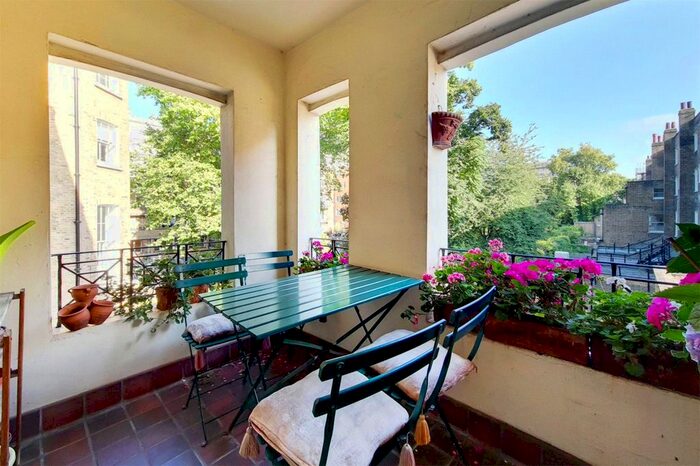 1 Bedroom Flat To Rent In Russell Square, Bloomsbury, London WC1B