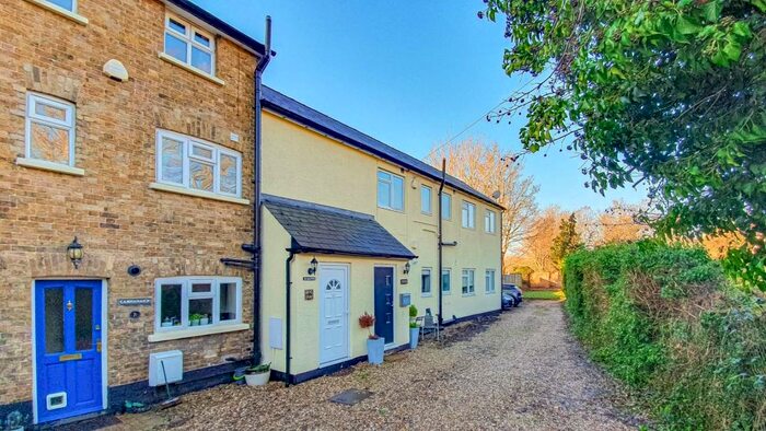 2 Bedroom Maisonette To Rent In Balfour Street, Hertford, SG14