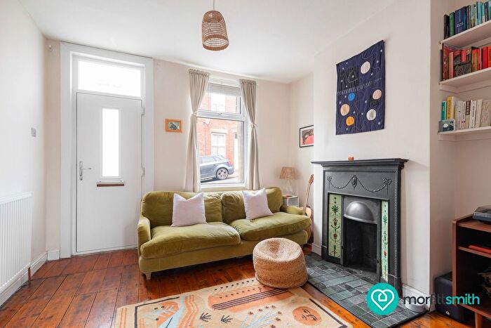 2 Bedroom Terraced House For Sale In Tennyson Road, Walkley, Sheffield, S6