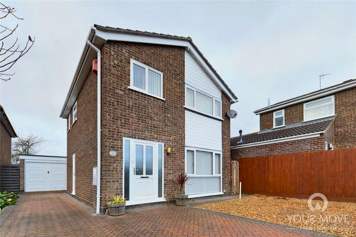 3 Bedroom Detached House To Rent In Reynard Way, Kingsthorpe, Northampton, NN2