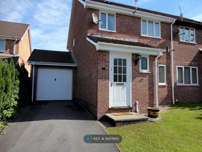 3 Bedroom Semi-Detached House To Rent In Priory Court, Neath, SA10