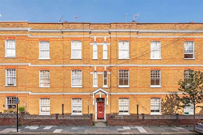 2 Bedroom Flat For Sale In St. Olaf's Road, Bishops Park, SW6