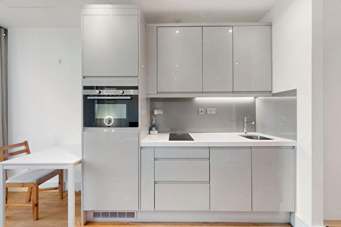 Studio To Rent In Westgate House, Ealing, W5