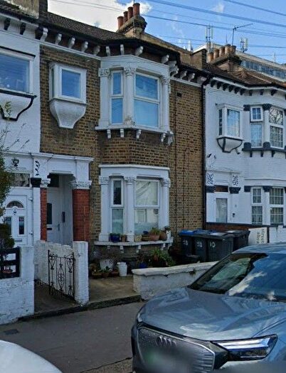 1 Bedroom Flat To Rent In Cotford Road, Thornton Heath, CR7