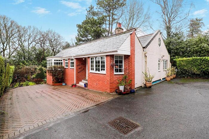 3 Bedroom Detached House For Sale In Kent Road, Harrogate, HG1