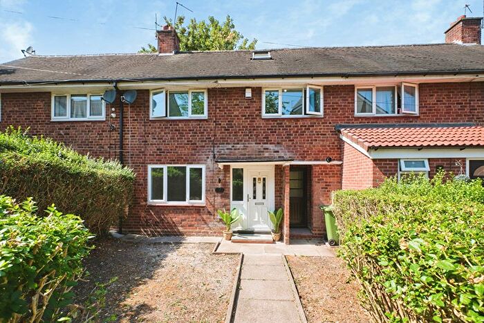 4 Bedroom Terraced House For Sale In Broadfield Walk, Birmingham, West Midlands, B16