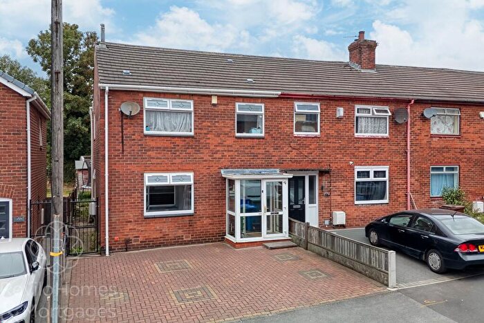 4 Bedroom Terraced House For Sale In Kensington Street, Rochdale, OL11