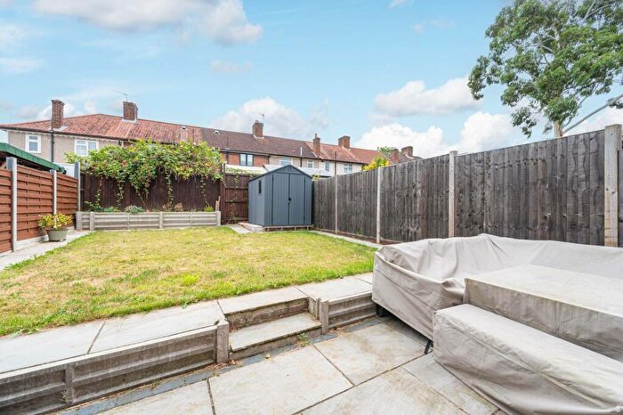 2 Bedroom End Of Terrace House To Rent In Rangefield Road, Bromley, BR1