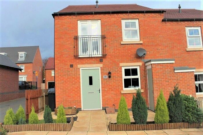 2 Bedroom Semi-Detached House To Rent In Suffolk Way, Church Gresley, Swadlincote, DE11