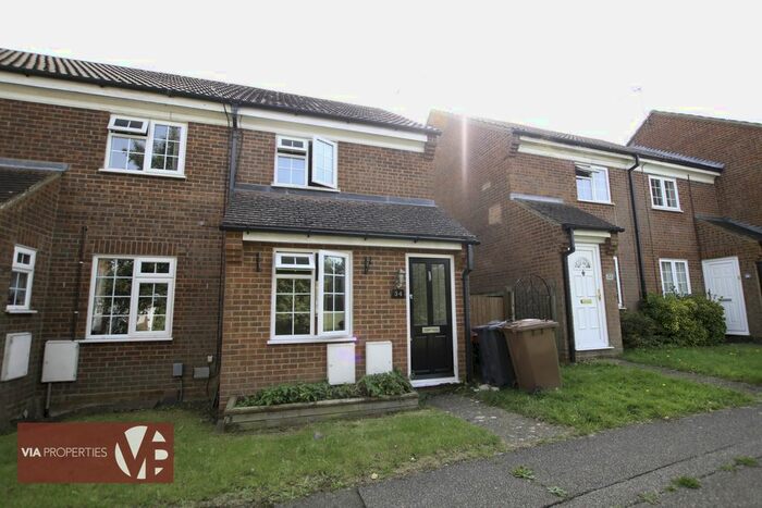 2 Bedroom Semi-Detached House To Rent In Edmonds Drive, Stevenage, SG2