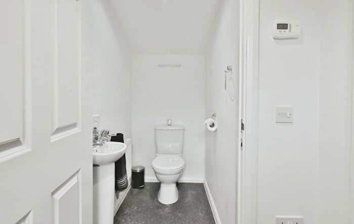 3 Bedroom End Terrace House For Sale In Northgate, Hull, HU7
