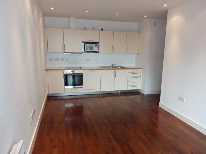 1 Bedroom Flat To Rent In Exchange House, Crouch End, N8