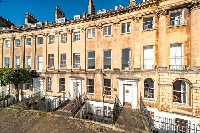 2 Bedroom Apartment For Sale In Camden Crescent, Bath, Somerset, BA1