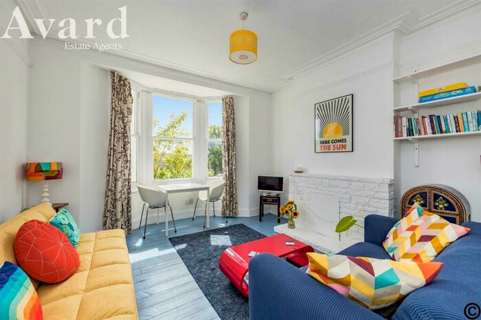 1 Bedroom Apartment To Rent In Princes Crescent, Brighton, BN2