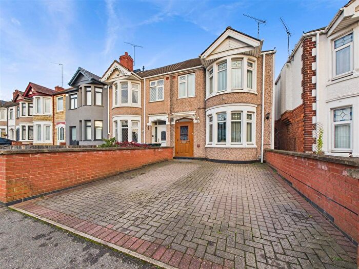 3 Bedroom End Terrace House For Sale In Cheveral Avenue, Radford, Coventry, CV6