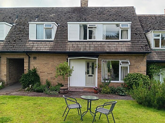 3 Bedroom Cottage For Sale In Reservoir Houses, Higham, Alfreton, DE55