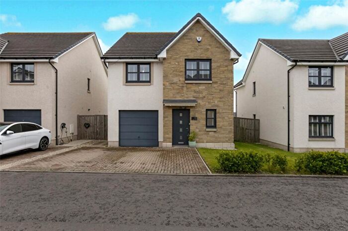 4 Bedroom Detached House For Sale In Stewart Gardens, Airdrie, North Lanarkshire, ML6