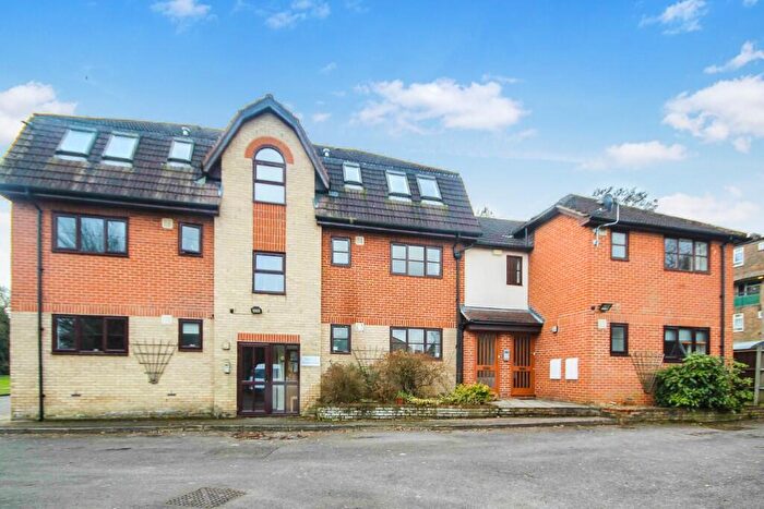 1 Bedroom Maisonette To Rent In Green Lane, Brentwood, Essex, CM15