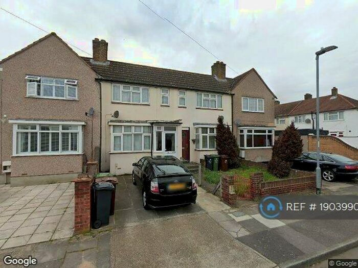 3 Bedroom Terraced House To Rent In Shaw Gardens, Barking, IG11