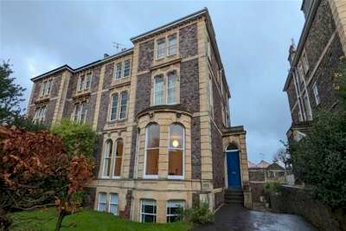 3 Bedroom Flat To Rent In All Saints Road, Clifton, Bristol, BS8