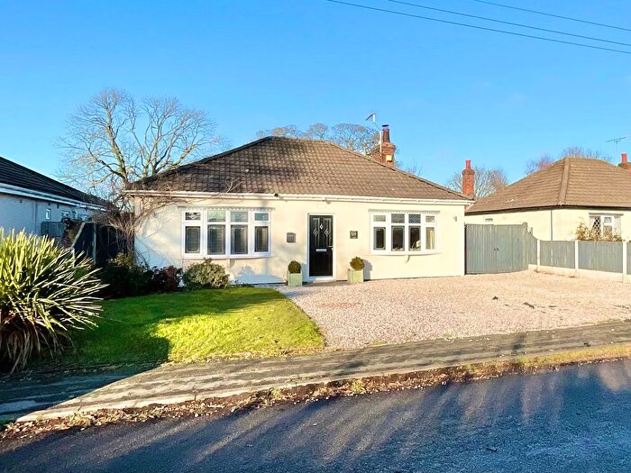 2 Bedroom Detached Bungalow For Sale In Weston Lane, Basford, CW2