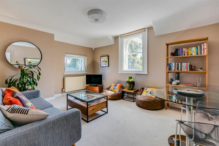 1 Bedroom Flat To Rent In Bolton Road, London, W4