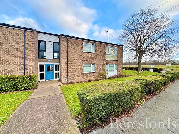 2 Bedroom Flat For Sale In Mersea Road, Colchester, CO2