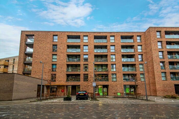 1 Bedroom Flat To Rent In Mandara Place, Greenland Place, Yeoman Street, Surrey Quays, SE8
