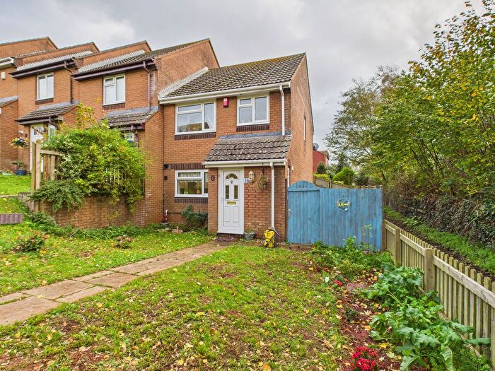 3 Bedroom End Terrace House For Sale In Louville Close, Paignton, TQ4