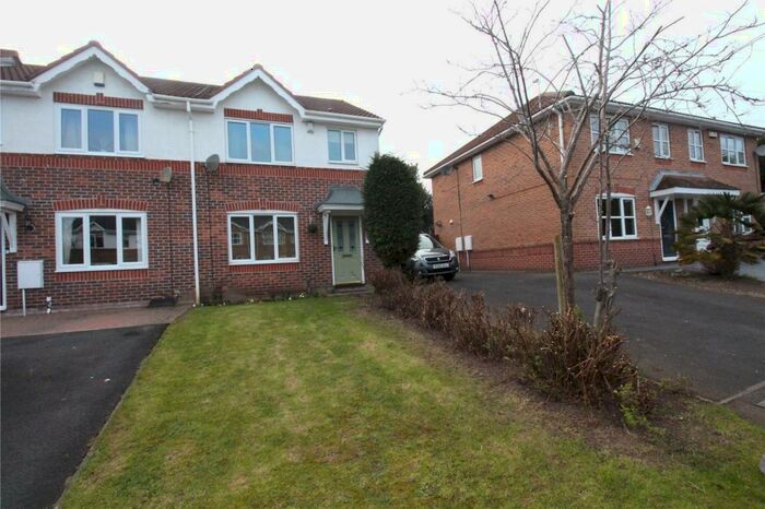 3 Bedroom Semi-Detached House To Rent In Vorlich Drive, Chadderton, Oldham, Greater Manchester, OL9