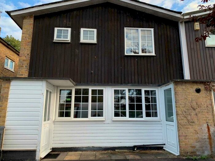 4 Bedroom End Of Terrace House To Rent In Aldykes, Hatfield, AL10