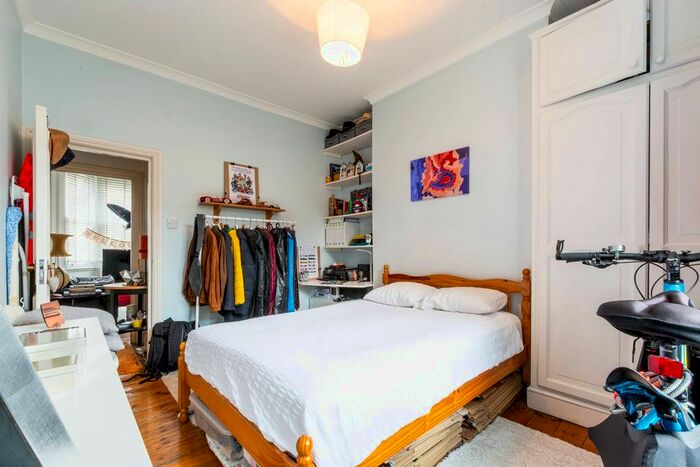 1 Bedroom Flat To Rent In Oxberry Avenue, Parsons Green, London, SW6