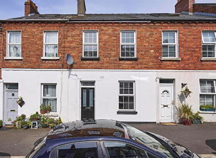 3 Bedroom Mid Terraced House For Sale In Trevor Street, Holywood, BT18