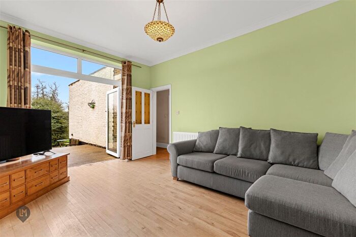 1 Bedroom Maisonette To Rent In Sutherland Grove, London, SW18