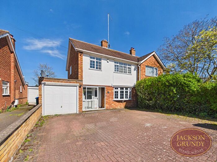 3 Bedroom Semi Detached House For Sale In Woodland Close, Duston, NN5