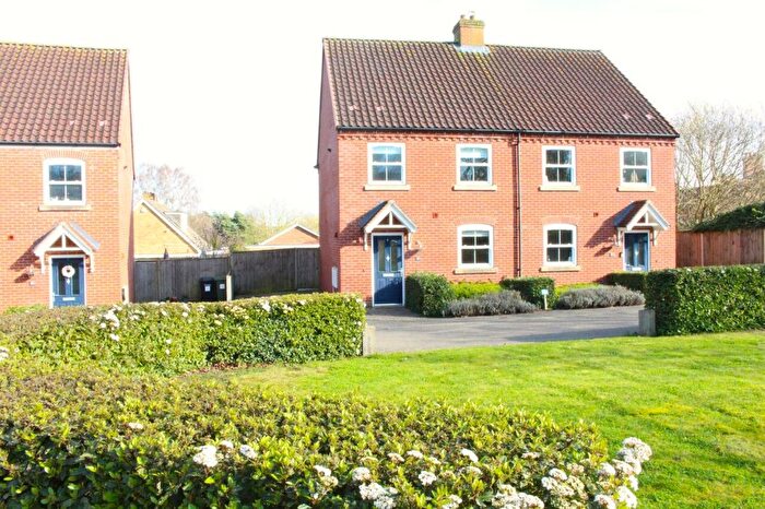 3 Bedroom Semi Detached House To Rent In The Crescent, Drayton, Norwich, Norfolk, NR8