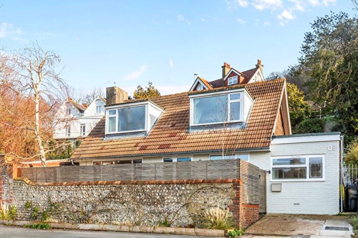 3 Bedroom Detached House For Sale In Spences Lane, Lewes, East Sussex, BN7