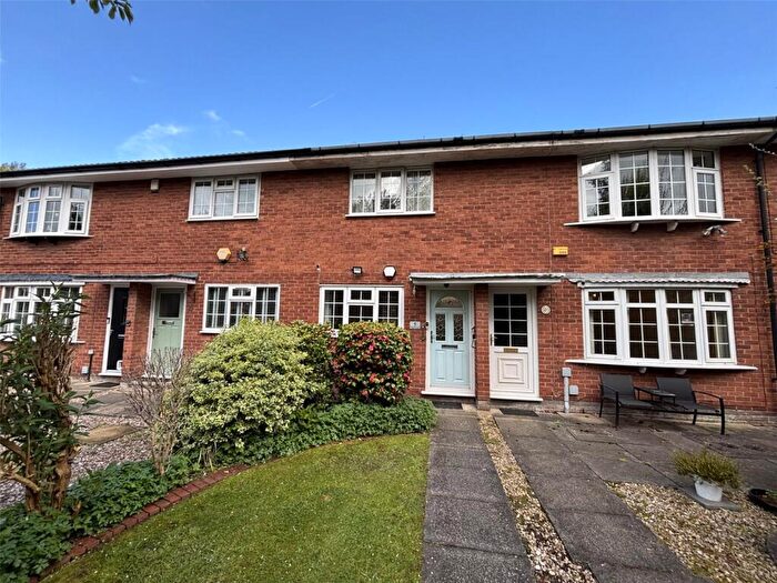 2 Bedroom Apartment To Rent In Dante Close, Eccles, Manchester, Greater Manchester, M30