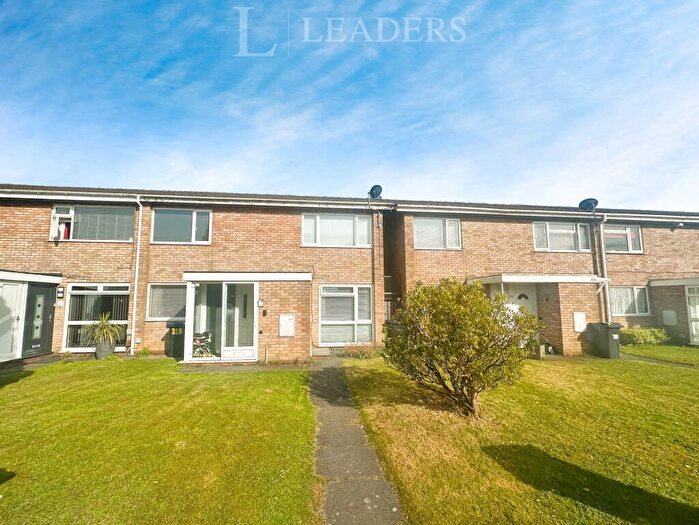 2 Bedroom Maisonette To Rent In Alcester Road South, Birmingham, B14