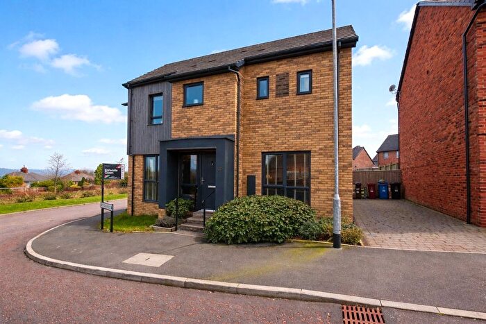 3 Bedroom Detached House For Sale In Bracken Place, Greenhills, Blackburn, Lancashire, BB2