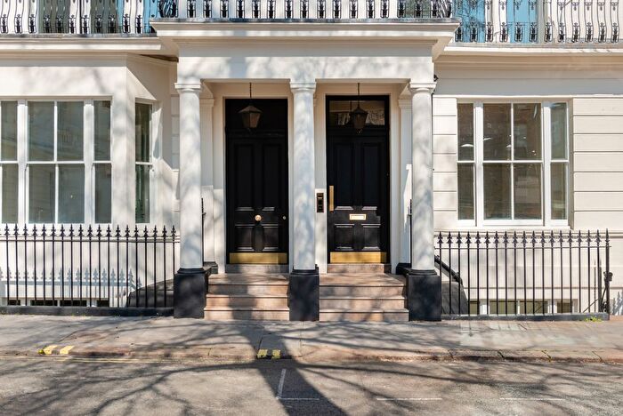 1 Bedroom Flat For Sale In Porchester Gardens, Bayswater, London, United Kingdom, W2