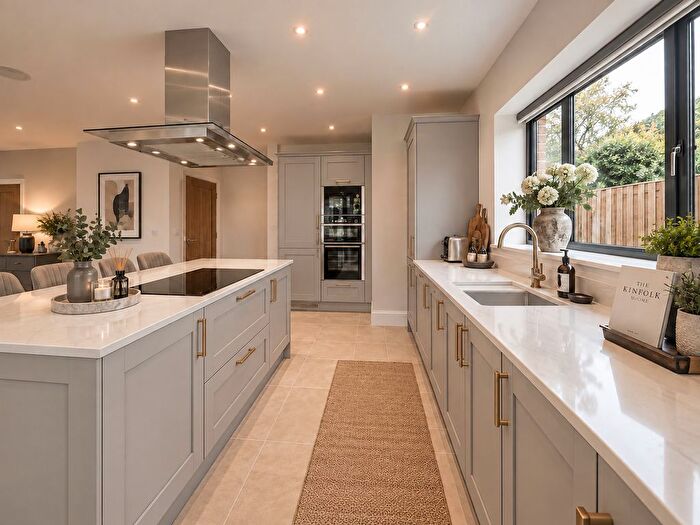 4 Bedroom Link Detached House For Sale In Westbury Road, Bratton, Westbury, BA13