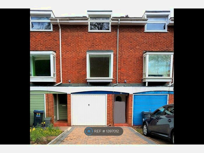 3 Bedroom Terraced House To Rent In Kestrel Grove, Birmingham, B30
