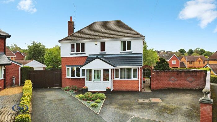 4 Bedroom Detached House For Sale In Woodhall Road, Kidsgrove, ST7