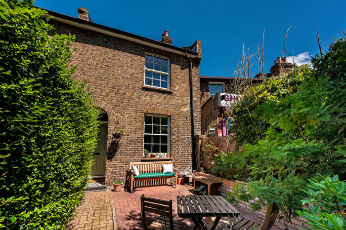 2 Bedroom Terraced House For Sale In Shooters Hill, London, SE18